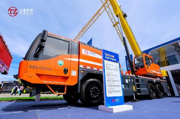 全球首臺(tái)甲醇汽車起重機(jī)成功運(yùn)用：大額定起重量25噸