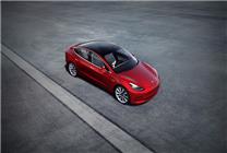特斯拉自夸其AutoPilot輔助系統(tǒng)比手動駕駛更“穩(wěn)” 事故率更低