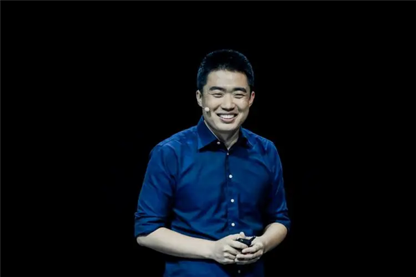因為MEGA：李想親自砍掉了理想今年所有的電車