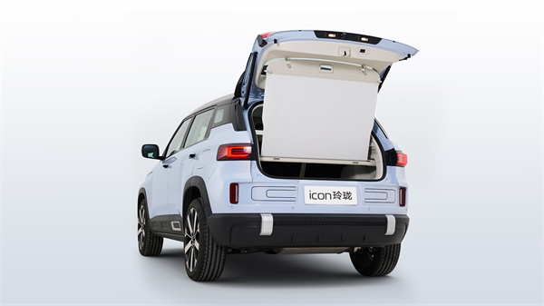 吉利 ICON 玲瓏車型上市，售價(jià) 9.69 萬(wàn)元起
