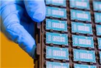 Intel、三星想要干翻臺積電：玻璃芯片技術(shù)成關(guān)鍵