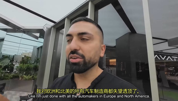 加拿大博主體驗(yàn)中國(guó)電動(dòng)汽車后感慨：我們?cè)诒泵辣卉嚻笤琢? h=