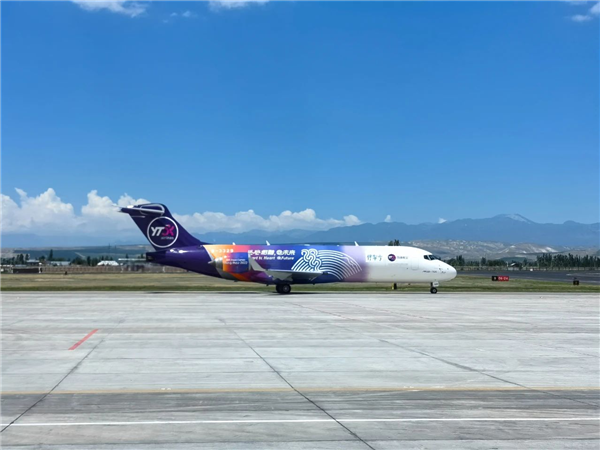 國(guó)產(chǎn)客機(jī)ARJ21客改貨首航！首飛就前往中亞