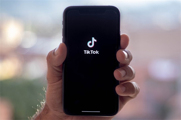 TikTok 已成為美國(guó)第二大新聞社交媒體平臺(tái)