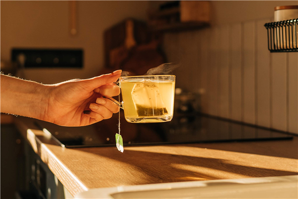 研究發(fā)現(xiàn)茶飲這種飲料對身體好：建議你夏天多喝