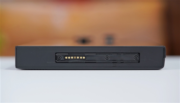 三合一PC！壹號游俠X1 mini圖賞：分離式手柄設計