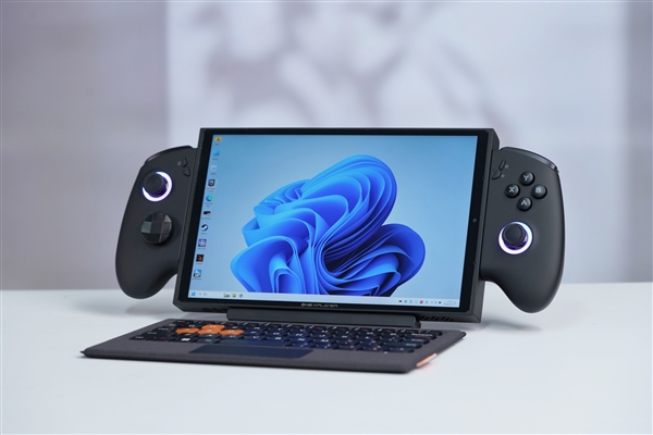 三合一PC！壹號游俠X1 mini圖賞：分離式手柄設計