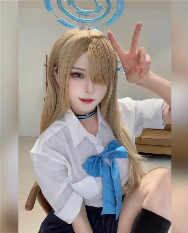 韓國美女Cos《妮姬：勝利女神》美圖：性感好身材展示