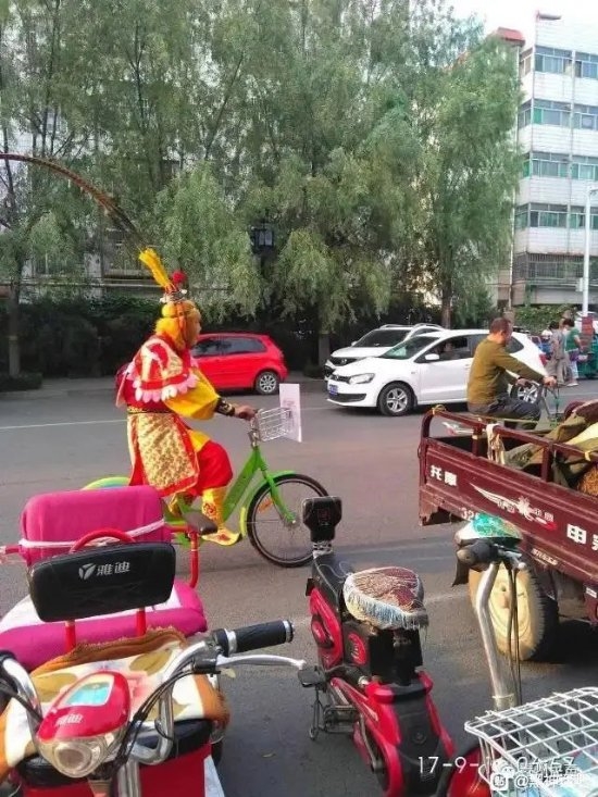 《黑神話》聯(lián)動(dòng)青桔單車引熱議：真是黑神話痛車！