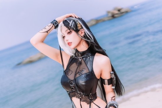 韓國美女Cos《妮姬：勝利女神》美圖：顏值爆表 身材火辣