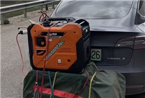 特斯拉車主加裝增程器跑318進(jìn)藏 博主諷刺沒智商 道歉了