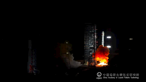 我國(guó)成功發(fā)射衛(wèi)星互聯(lián)網(wǎng)高軌衛(wèi)星02星：順利進(jìn)入預(yù)定軌道