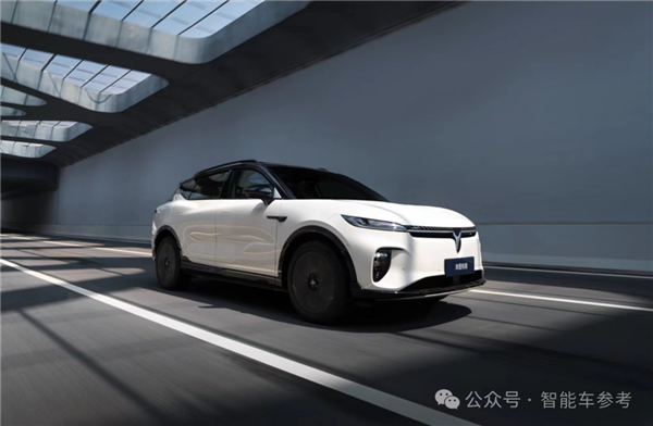 中國車真暢銷：理想月銷重返5萬輛、比亞迪1天賣出1萬多！