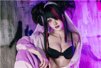 《街頭霸王6》韓蛛俐Cos美圖欣賞：邪魅甜美 身材火辣
