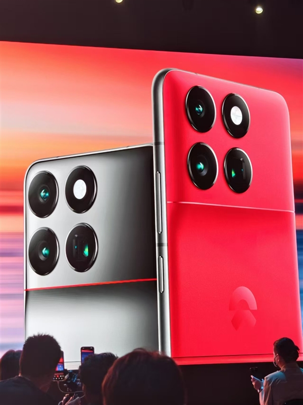 蔚來(lái)強(qiáng)旗艦！全新NIO Phone發(fā)布：6499元