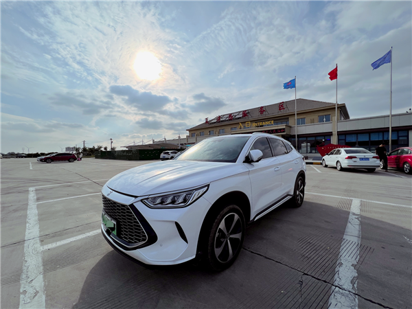 突然！消息稱比亞迪要收購美國第三大汽車公司克萊斯勒 官方回應(yīng)不實(shí)消息