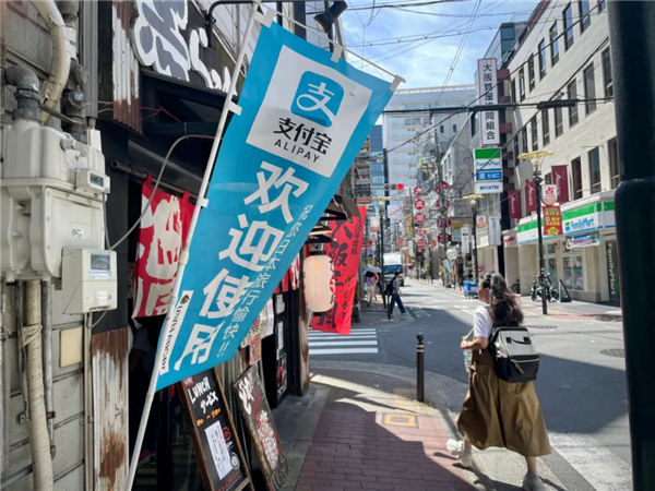 出了趟國(guó) 發(fā)現(xiàn)世界就是個(gè)巨大的“中國(guó)城”