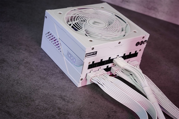 技嘉RTX 4080 SUPER實(shí)測《黑神話：悟空》：DLSS一定要開
