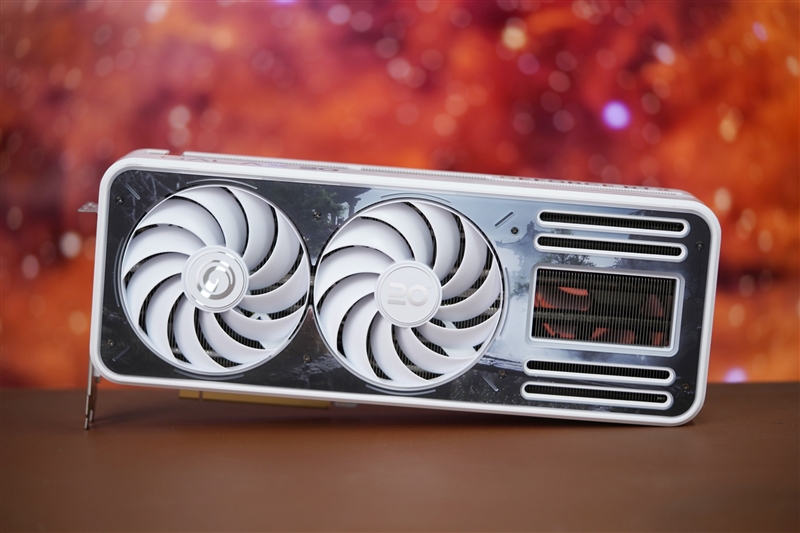 影馳RTX 4070 Ti SUPER特別紀(jì)念版評測：4K可暢玩《黑神話：悟空》 幀生成提升57%