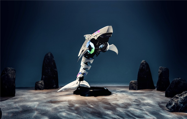 酷冷至尊推出Shark X預(yù)置PC：獨(dú)特鯊魚造型