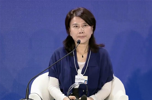 曾稱員工跳槽付培訓(xùn)費(fèi)！董明珠：新招6000名大學(xué)生沒有躺平的 年人均成本20萬(wàn)
