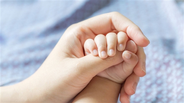 5月齡女嬰肚子變大腹中取出寄生胎：業(yè)內罕見