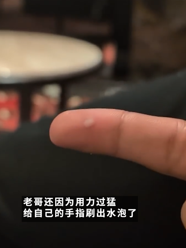 相比iPhone16：更想要這臺(tái)世界大的iPhone15！ 