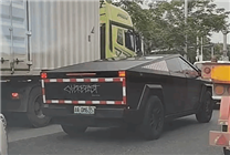 國內(nèi)唯一一臺上牌的特斯拉Cybertruck皮卡現(xiàn)身廣東：不銹鋼車身被改成黑色