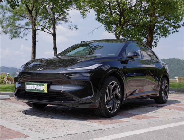 “換電版Model Y”只賣15萬？蔚來整了個狠活啊