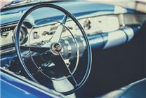 無(wú)語(yǔ)！救護(hù)車(chē)?guó)Q笛送病重嬰兒遇小車(chē)不讓路 網(wǎng)友看怒：官方處罰公布