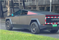國內(nèi)唯一上牌特斯拉賽博皮卡再現(xiàn)身：車身已噴字貼反光條
