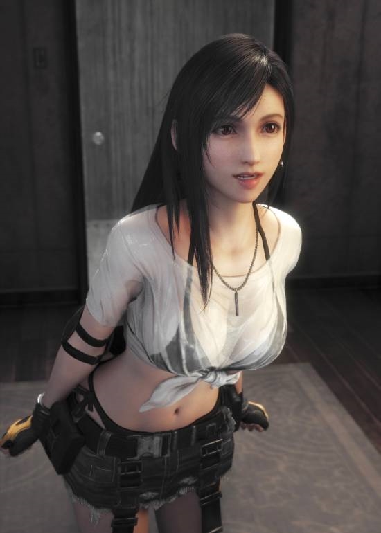 《FF7》蒂法絕色飯制美圖：白發(fā)、膠衣、泳裝任君賞