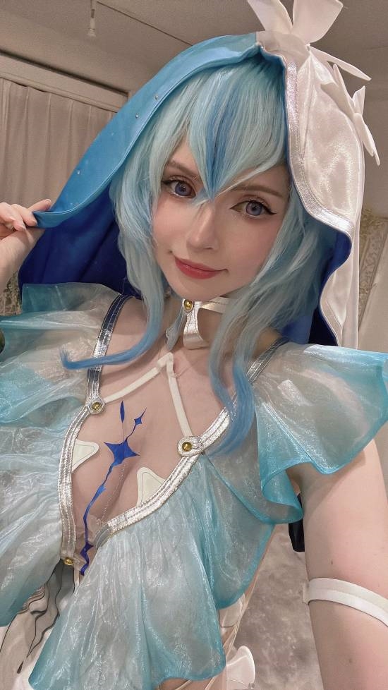 礙事梨體?！而Q潮》COS：潔白無瑕