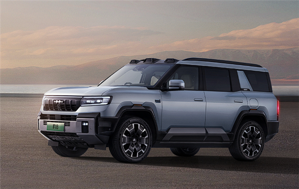 比亞迪首款華為智駕車 方程豹旗艦豹8預(yù)售：40-50萬(wàn)元