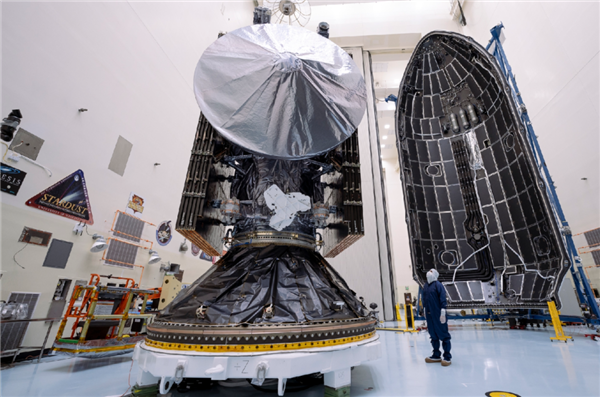 6噸！SpaceX重型獵鷹發(fā)射大行星探測器：木衛(wèi)二上找生命