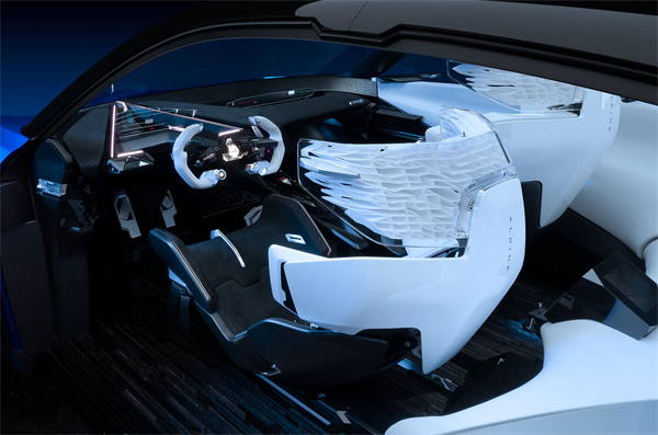 Alpine A390 Beta 概念車亮相，預(yù)計明年量產(chǎn)
