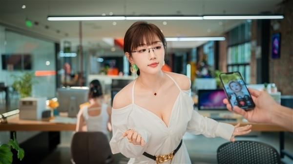 花39.6元和六位美女談戀愛！《完蛋！我被美女包圍了！前傳》試玩上線