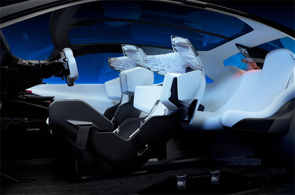 Alpine A390 Beta 概念車亮相，預(yù)計明年量產(chǎn)