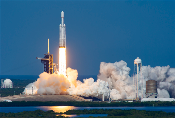 6噸！SpaceX重型獵鷹發(fā)射大行星探測器：木衛(wèi)二上找生命