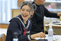 城會玩：日本少子化廢校太多 招攬外國人體驗做高中生