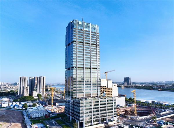 年發(fā)電量達(dá)65萬度！全國首座超170米近零能耗建筑啟用