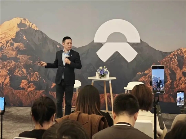 蔚來2026年盈利前：李斌先反思了200分鐘