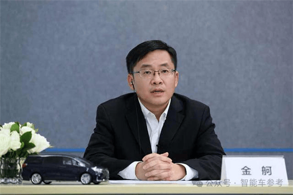 蔚來官宣上交大校友出任螢火蟲總裁！出身汽車世家 GL8研發(fā)負責(zé)人