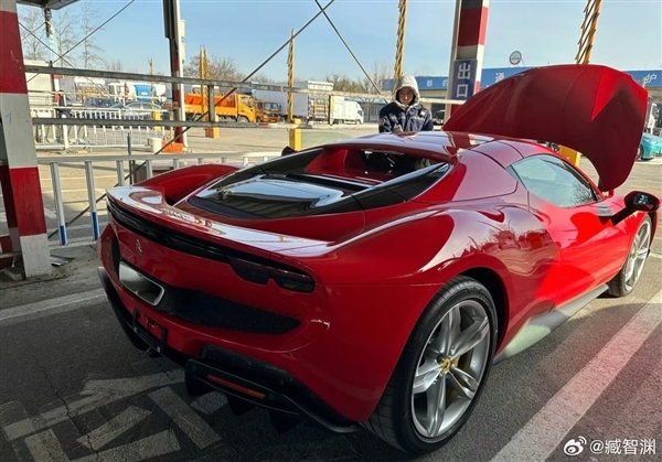 沉寂大半年后 理想汽車CEO李想重出江湖：將回應(yīng)為何買法拉利