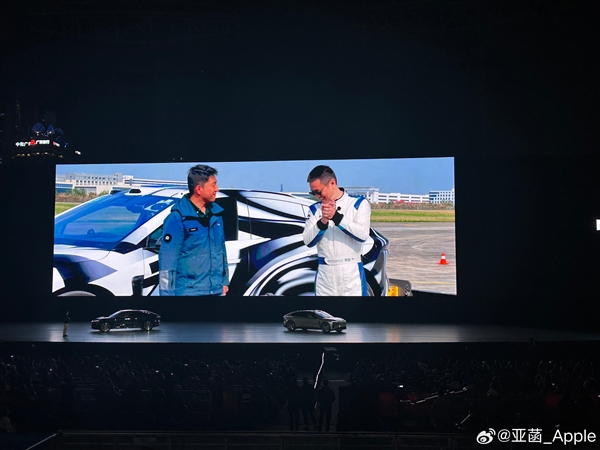 李斌親自參與蔚來ET9高速爆胎測試：直呼“做車太費CEO了”