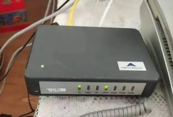阿姨免費升級寬帶后家里成“電詐中心”：已撥出幾百通詐騙電話