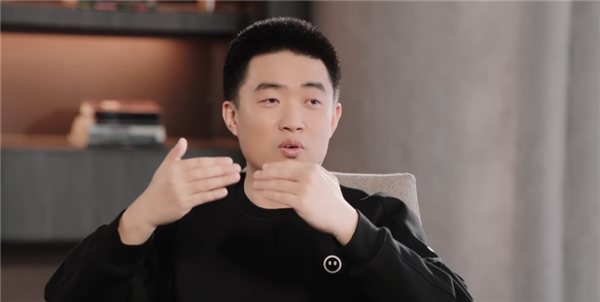 李想：我不會(huì)像馬斯克一樣去做Robotaxi 理想的使命是創(chuàng)造移動(dòng)的家
