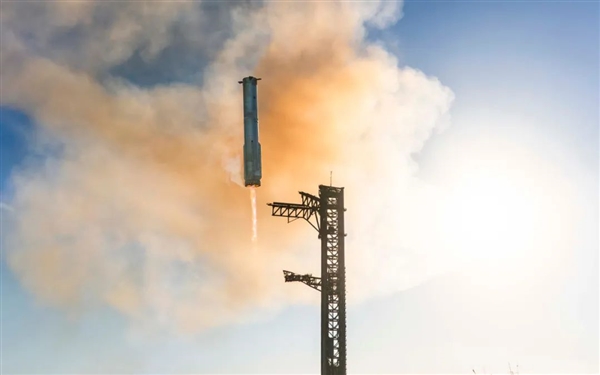 SpaceX星艦第七飛官方美圖：真暴力美學