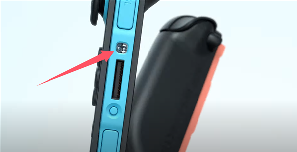 苦等八年終于官宣！任天堂Switch 2細節(jié)大揭秘：磁吸Joy-Con能當鼠標用