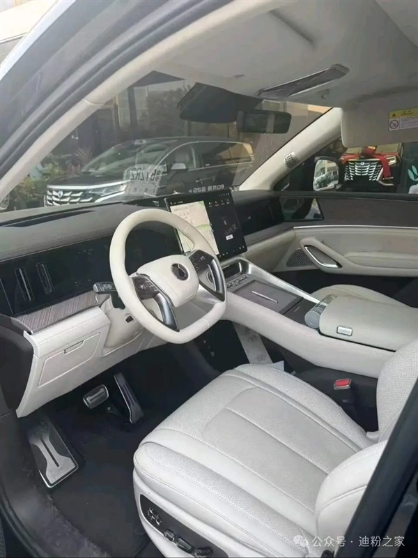 空間大的比亞迪SUV！全國首臺騰勢N9正式到店：35.98萬元起